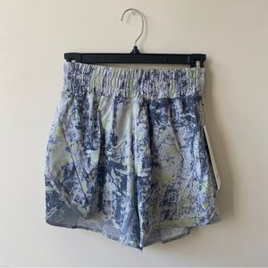 Lululemon Track That High-Rise Lined Short 5"